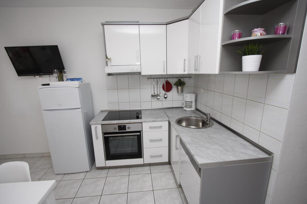 Apartments Galic Makarska Eksteriør billede