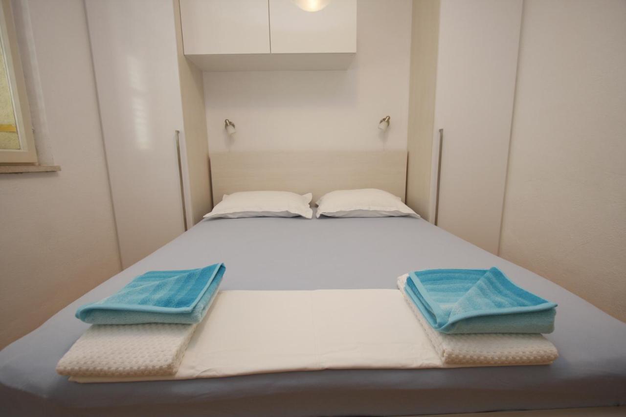 Apartments Galic Makarska Eksteriør billede